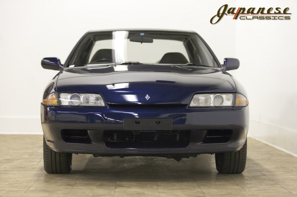 1989 Nissan Skyline GTS-4 RB20DET 5 M/T AWD