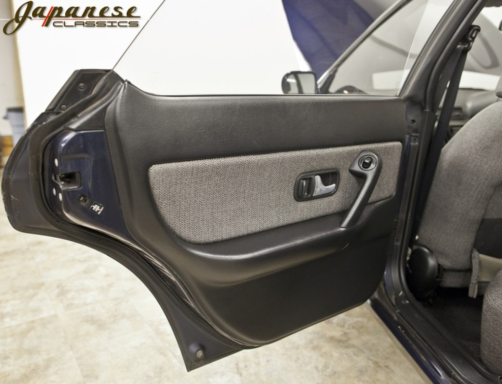 1989 Nissan Skyline GTS-4 RB20DET 5 M/T AWD