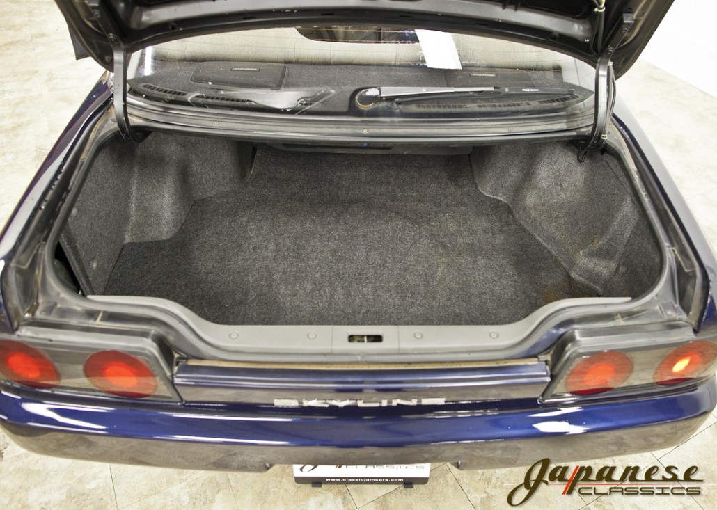 1989 Nissan Skyline GTS-4 RB20DET 5 M/T AWD