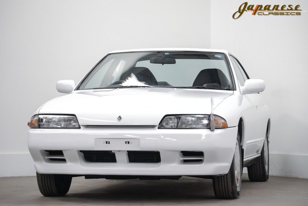 1990 Nissan Skyline GXi