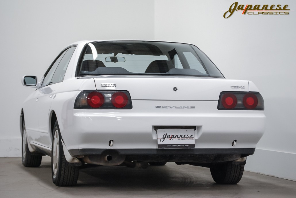 1990 Nissan Skyline GXi