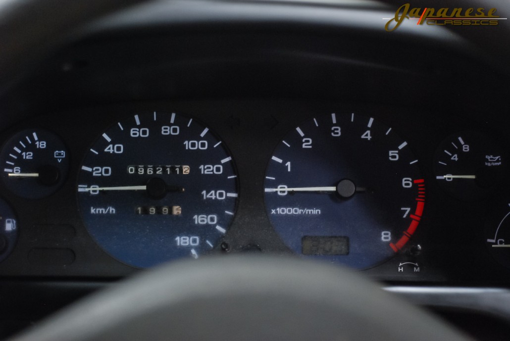 1990 Nissan Skyline GXi