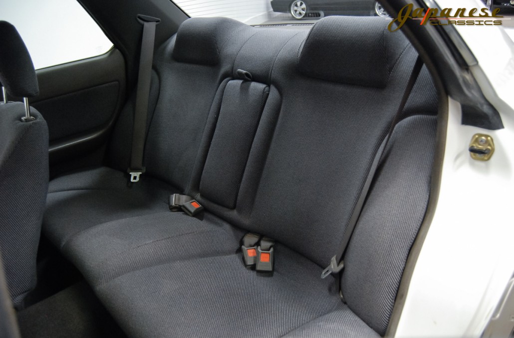 1990 Nissan Skyline GXi