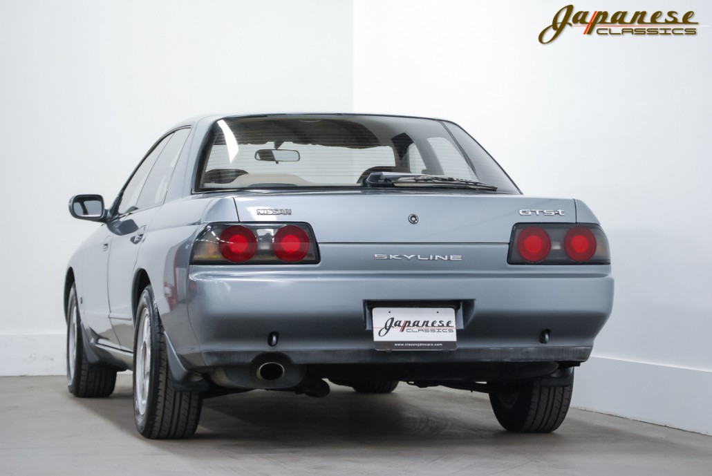 1989 R32 Skyline GTS-T Sedan
