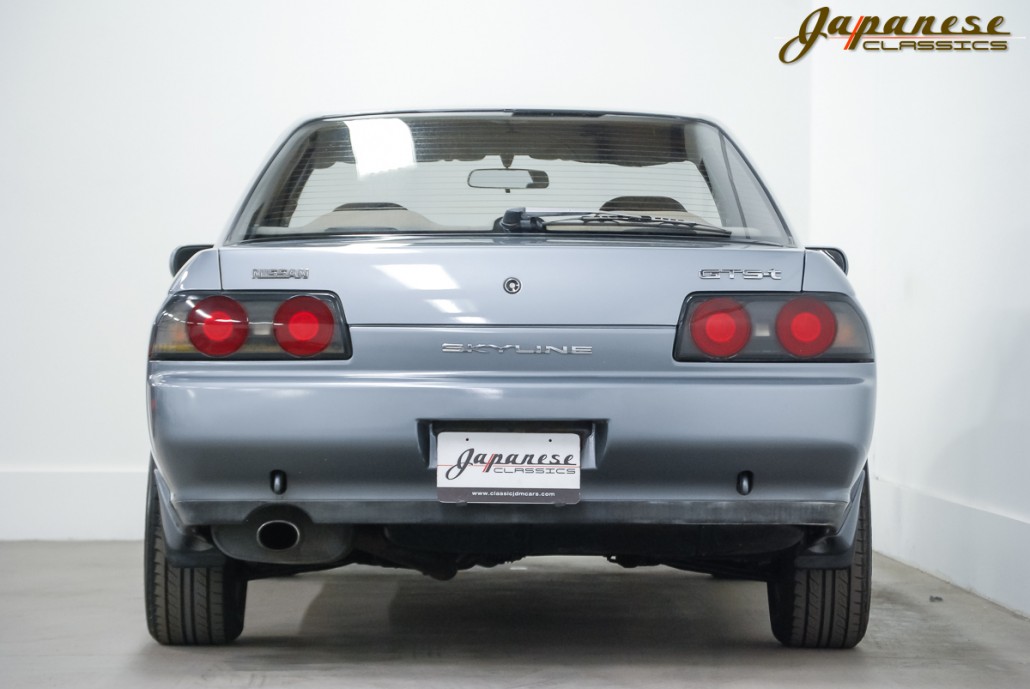 1989 R32 Skyline GTS-T Sedan