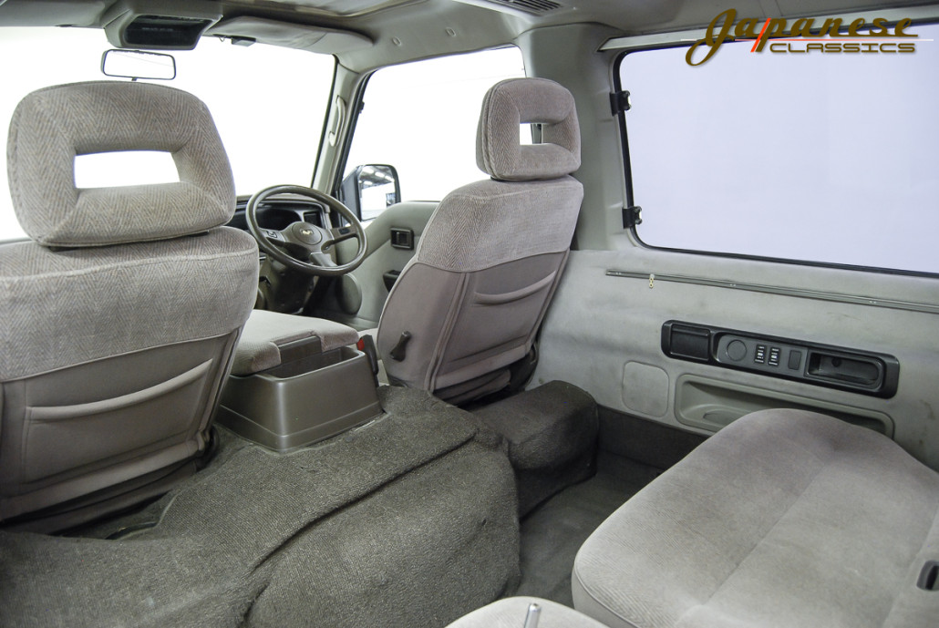 1991 Nissan Homy TD27T1
