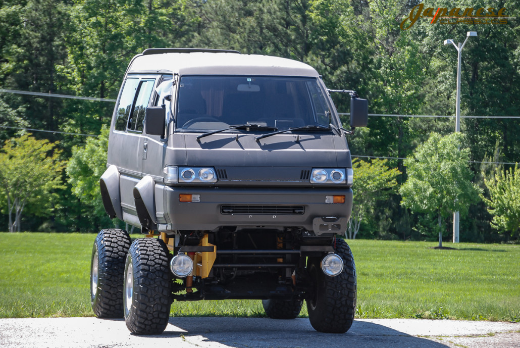 1991 Mitsubishi Delica