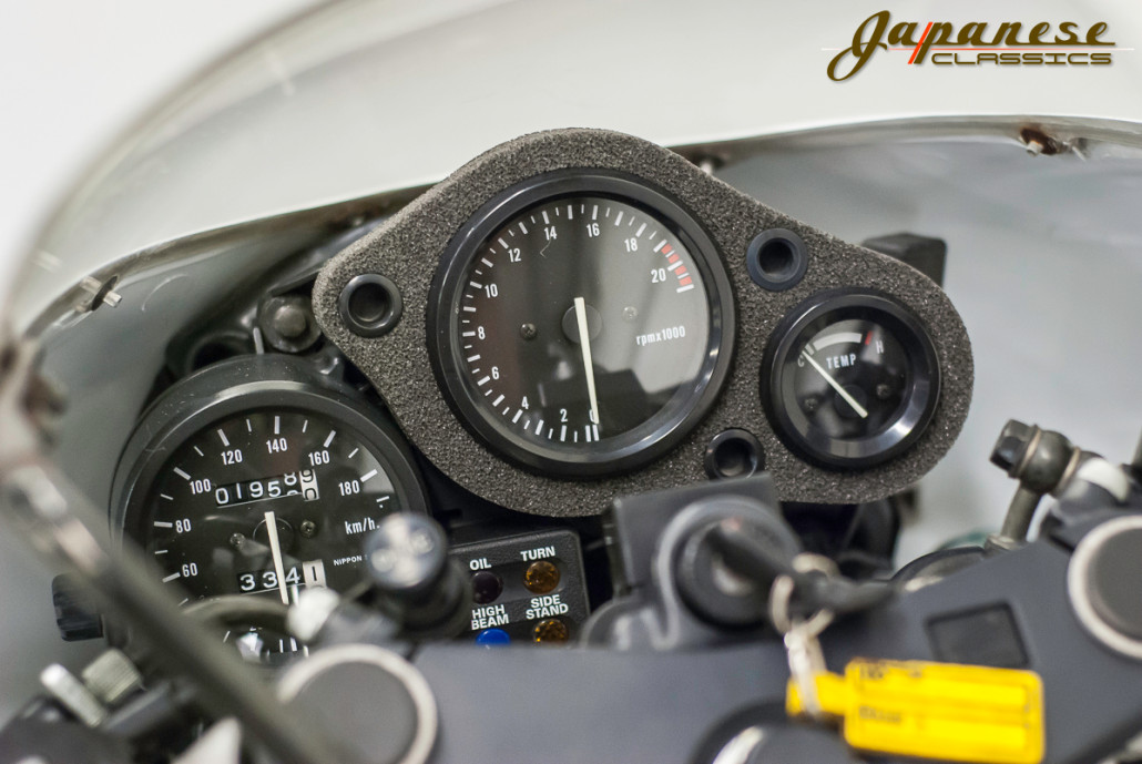 1991 Honda CBR250RR (MC22)