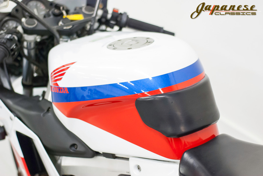 1991 Honda CBR250RR (MC22)