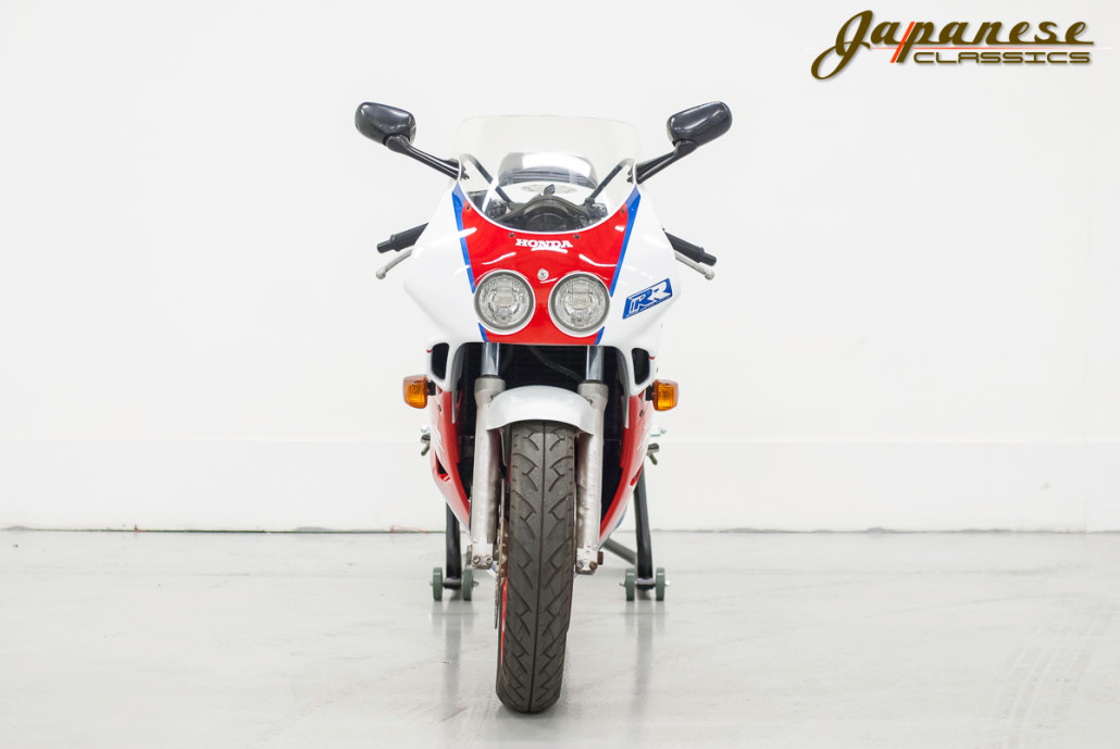 1991 Honda CBR250RR (MC22)