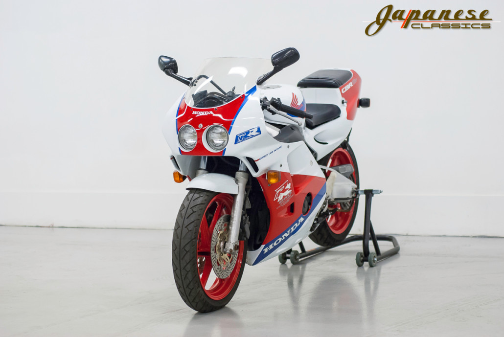 1991 Honda CBR250RR (MC22)
