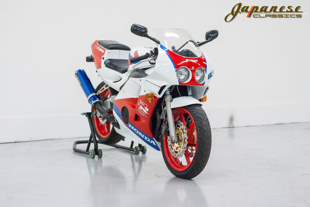 1990 CBR250RR – Lightly Modifed