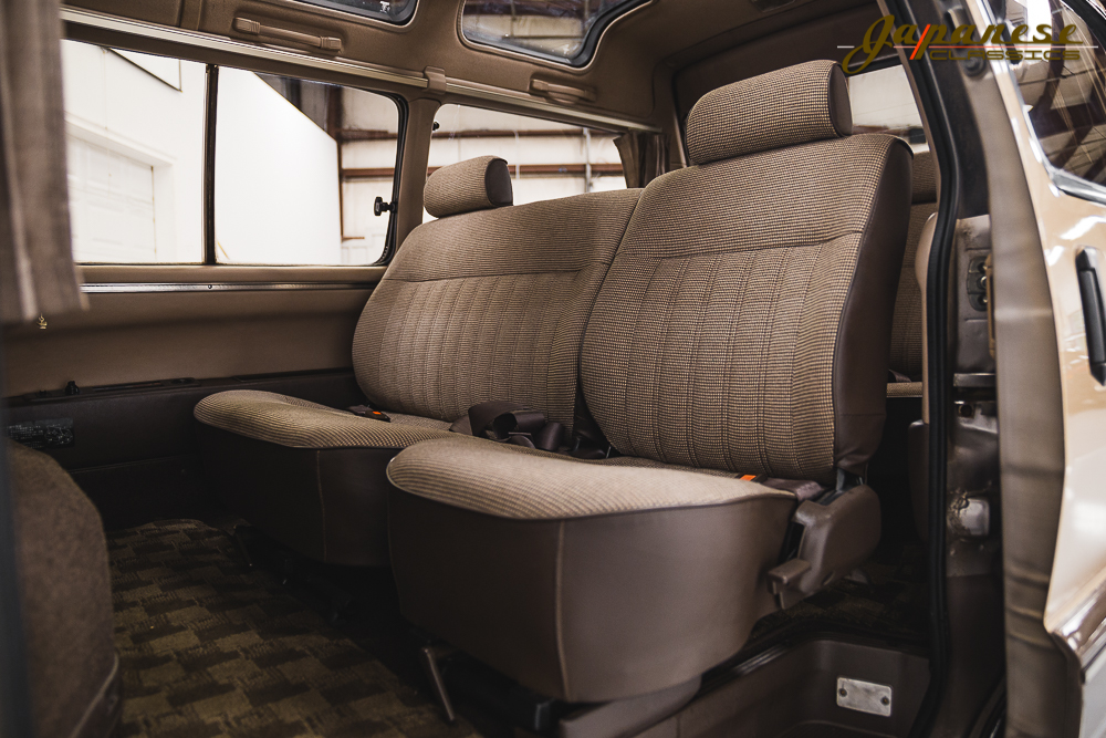 1990 Toyota Master Ace Surf – Japanese Classics