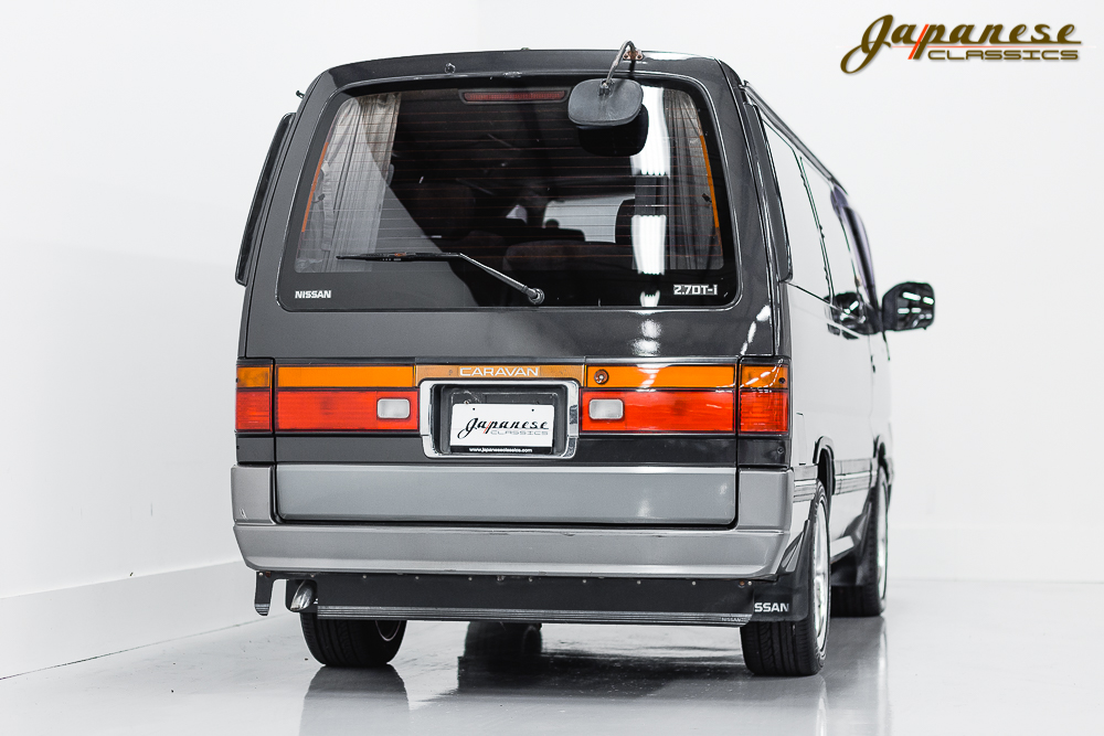 pimped nissan caravan