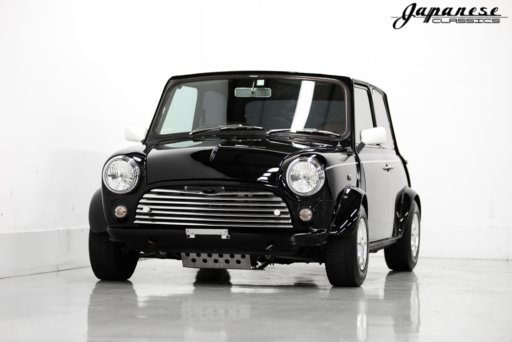 Black Classic Mini  Classic mini, Bmw black, Mini