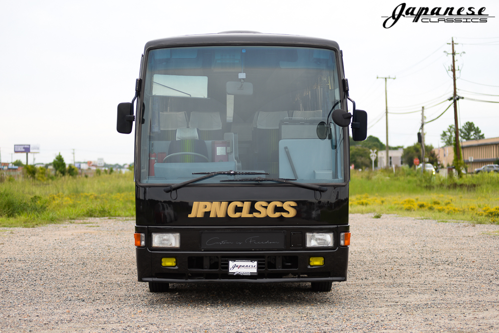 1990 Hino Rainbow Bus – Japanese Classics