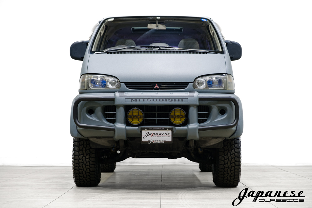1995 Mitsubishi Delica L400 – Japanese Classics