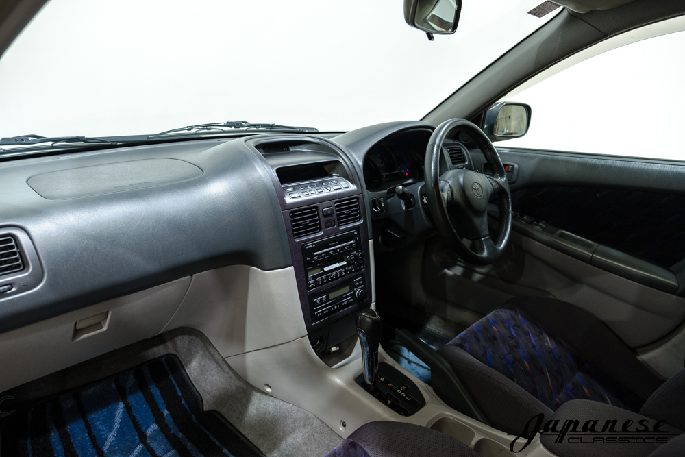 1999 Toyota Caldina GTT