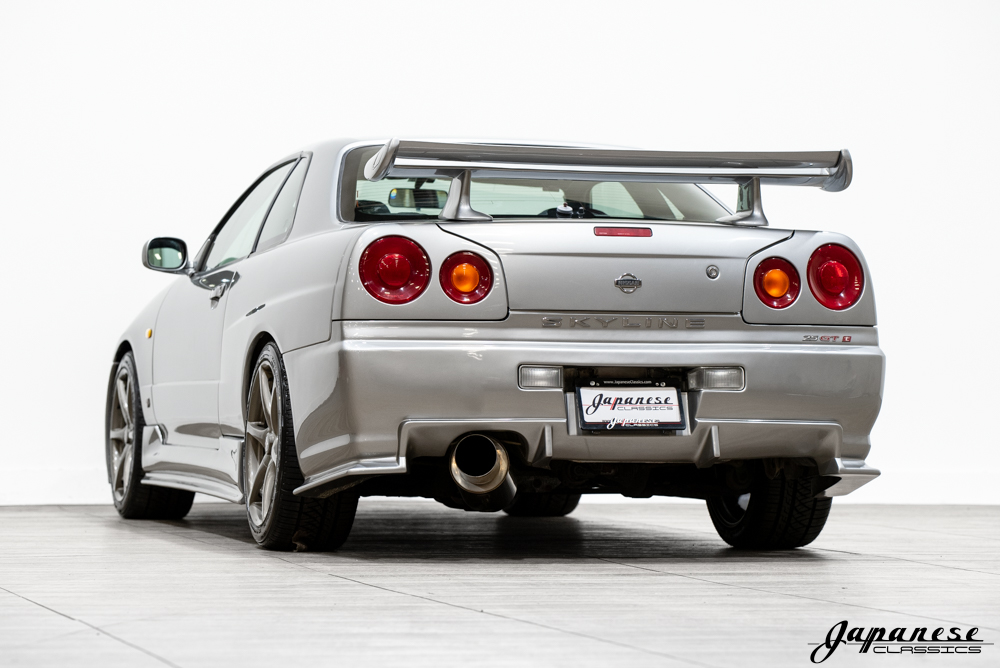 1999 Nissan Skyline GT-T – Japanese Classics