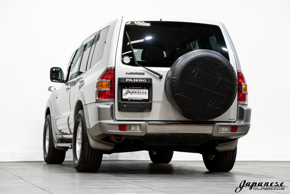 1999 Mitsubishi Pajero V78