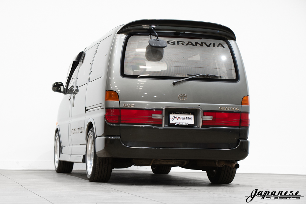 1995 Toyota Granvia 2.7L