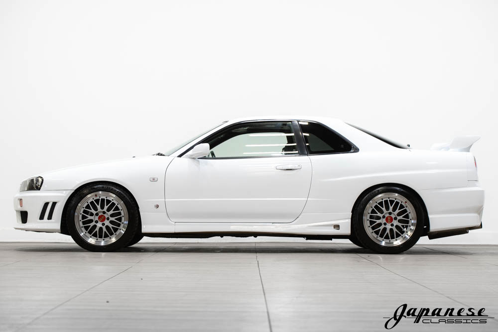 1998 R34 Nissan Skyline GTT – Japanese Classics