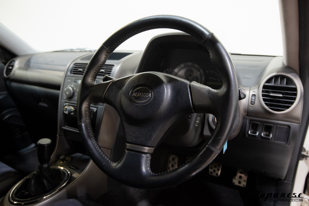 2000 Toyota Altezza SXE10 – Japanese Classics