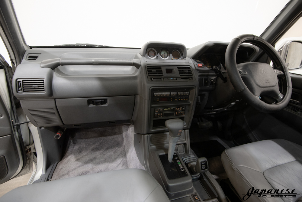 1994 Pajero V6 3500