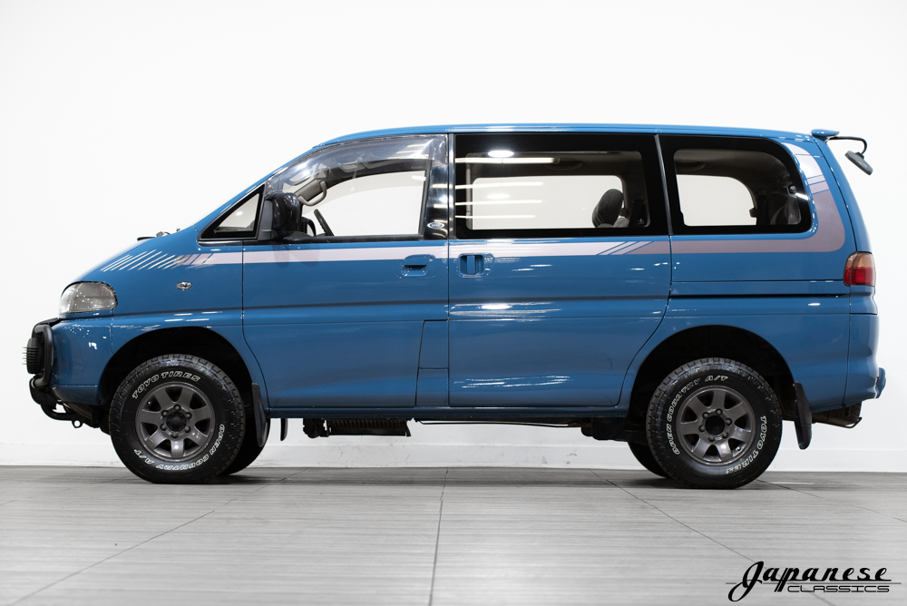 1994 Mitsubishi Delica – Japanese Classics