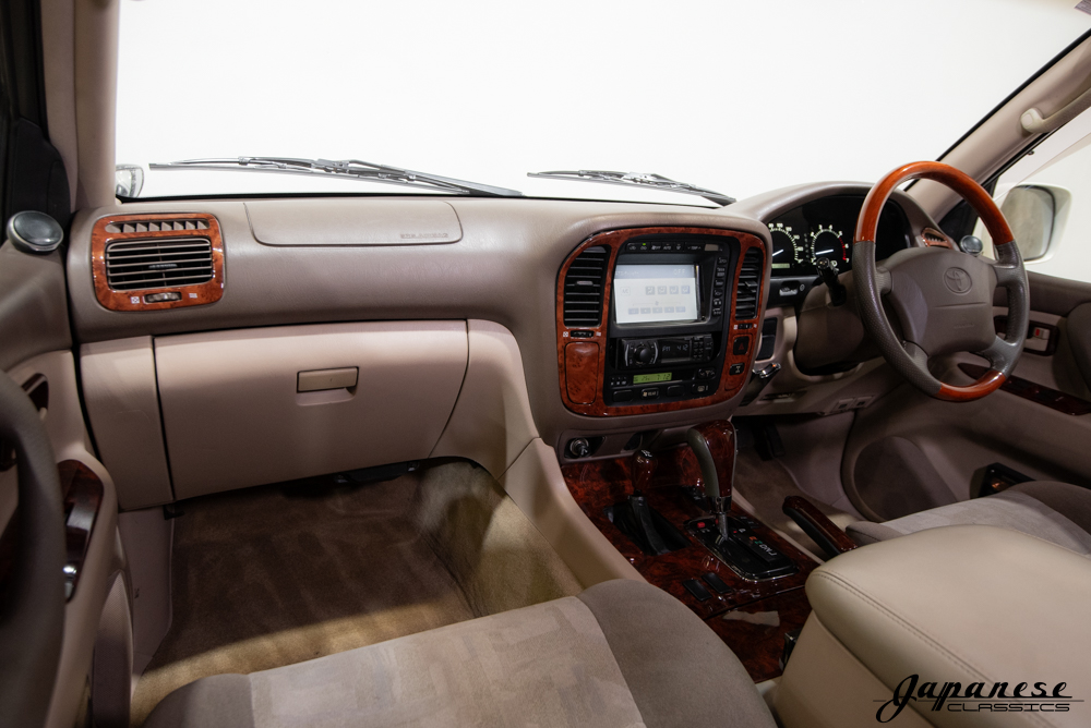 1999 UZJ100 Toyota Land Cruiser