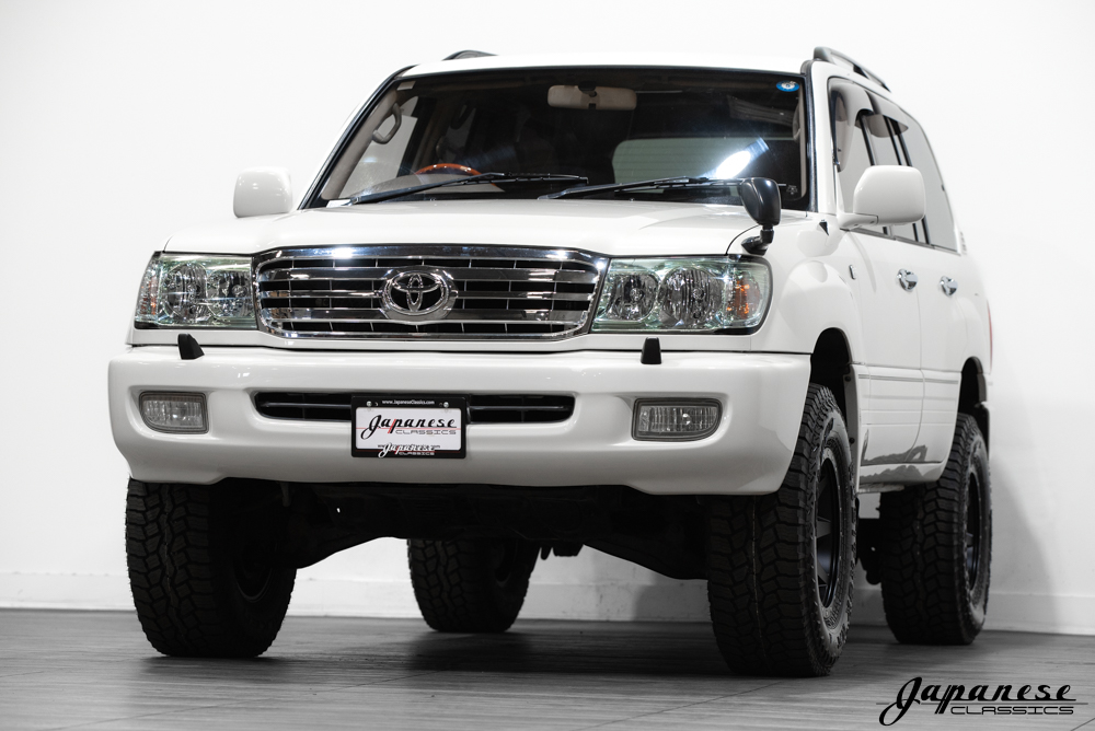 1999 UZJ100 Toyota Land Cruiser – Japanese Classics