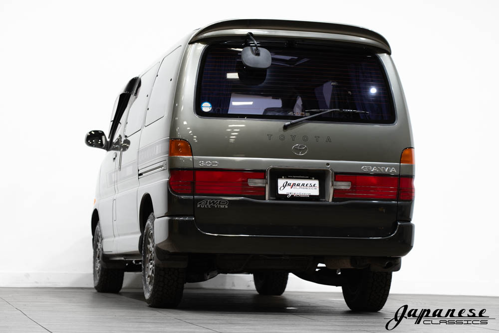1996 Toyota Granvia 4WD