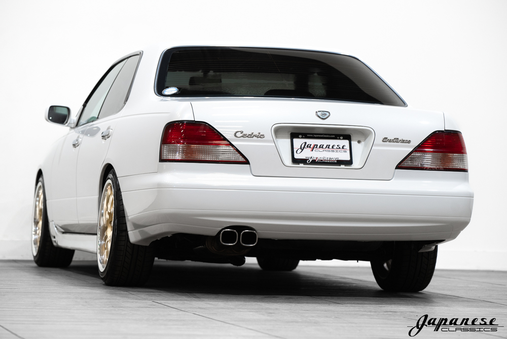1996 Nissan Cedric GT Y33