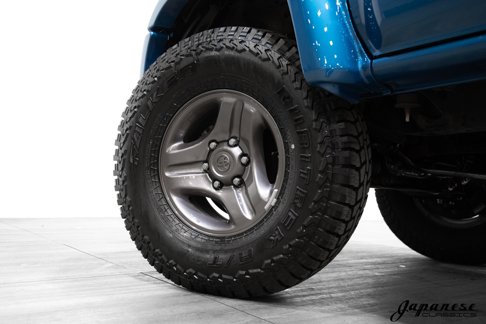 1998 Toyota Surf 5 Speed – Japanese Classics