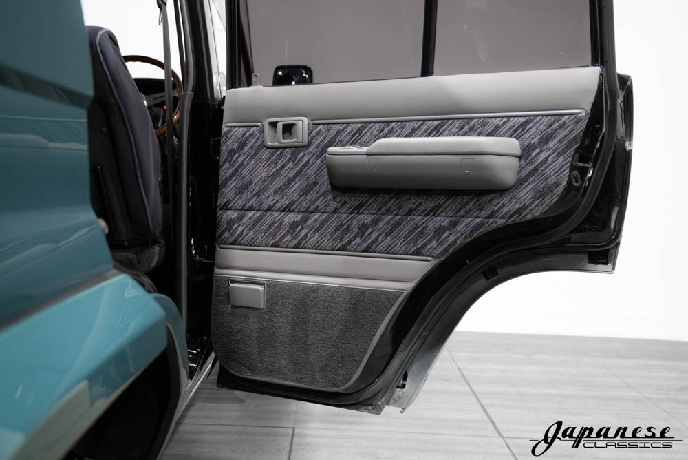 1993 Land Cruiser KZJ78 5 Speed – Japanese Classics