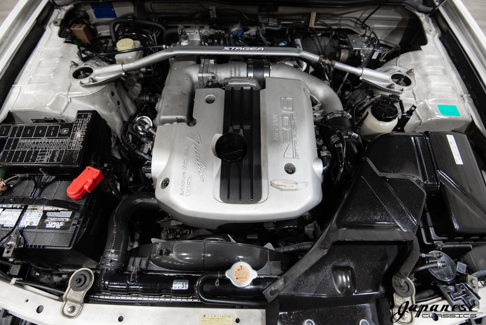 2000 Nissan Stagea 25T RS Four – Japanese Classics