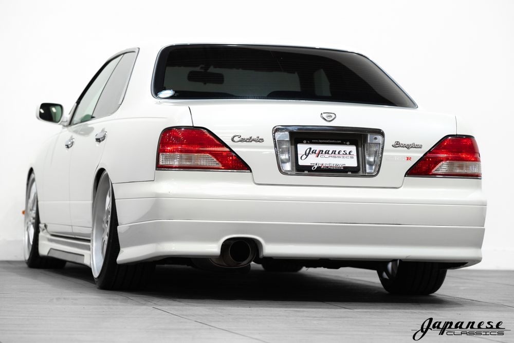 1998 Nissan Cedric Brougham