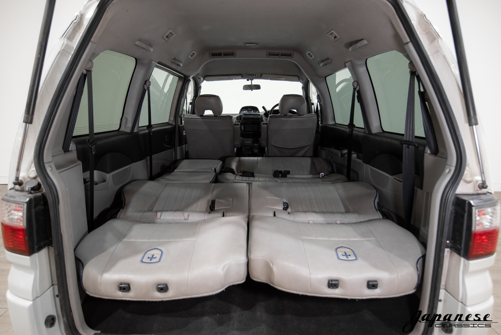 2000 Mitsubishi Delica Chamonix