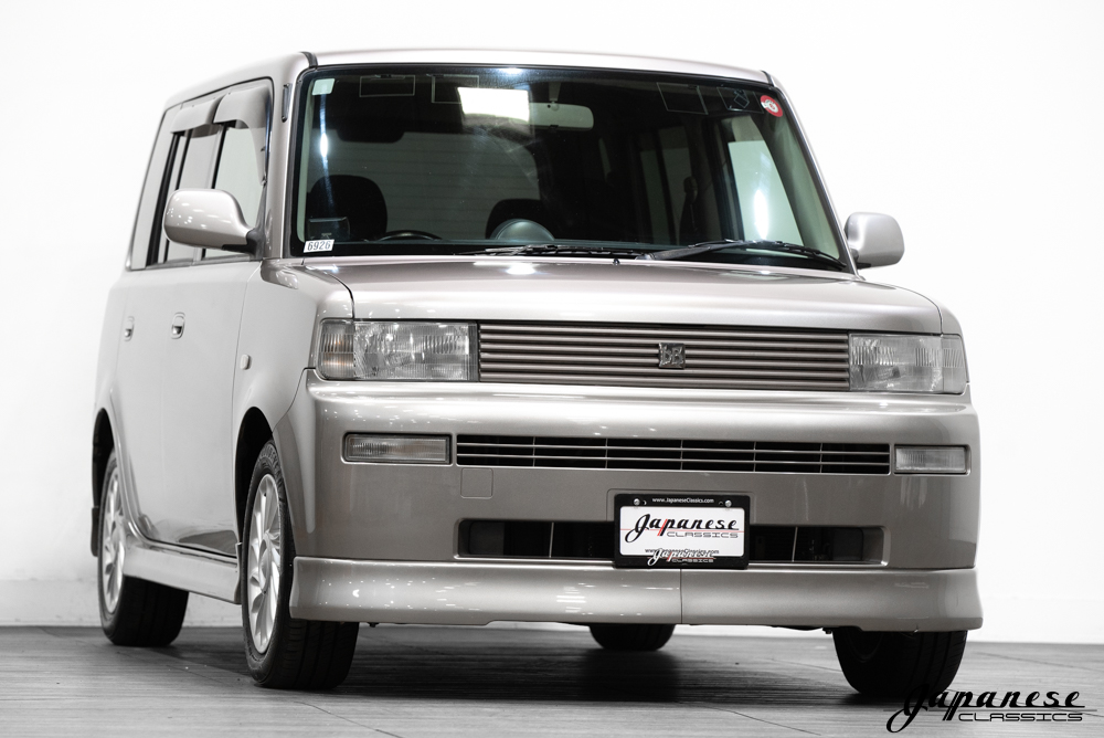 2000 Toyota bB