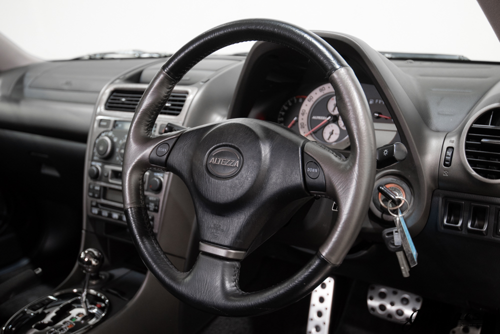2000 Toyota Altezza SXE10 – Japanese Classics