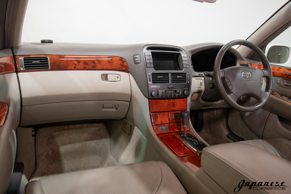 2000 Toyota Celsior UCF31