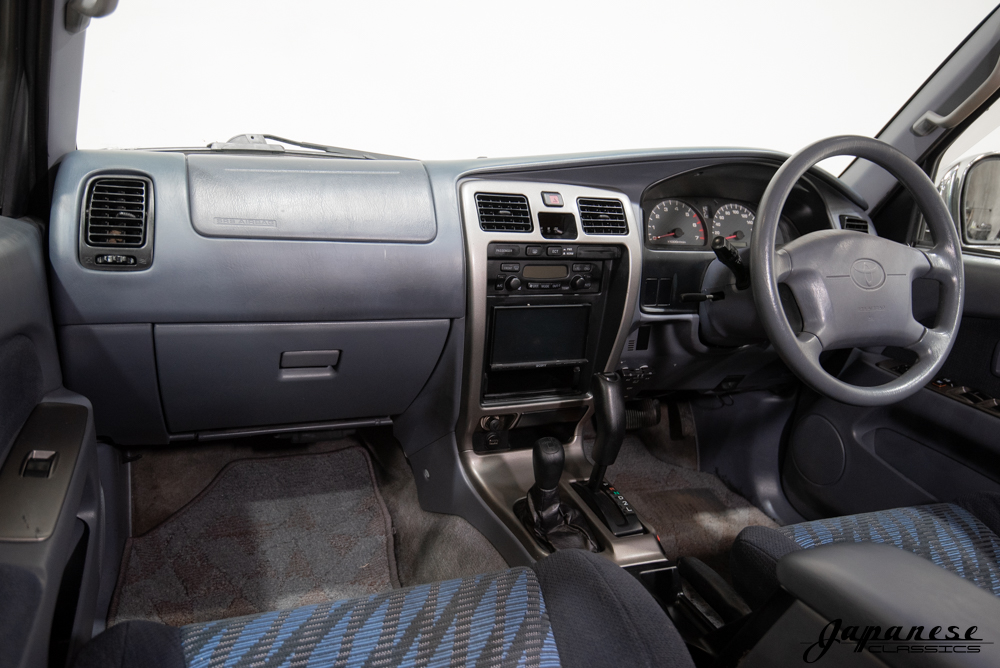 1998 Hilux Surf SSR-X 2.7