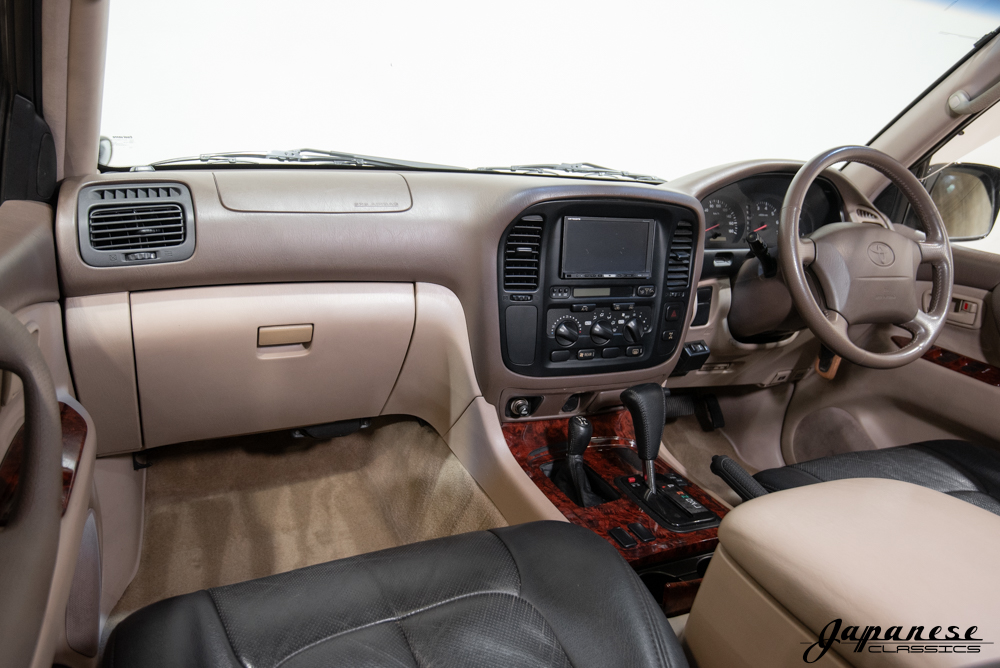 1999 Toyota LC VX Limited