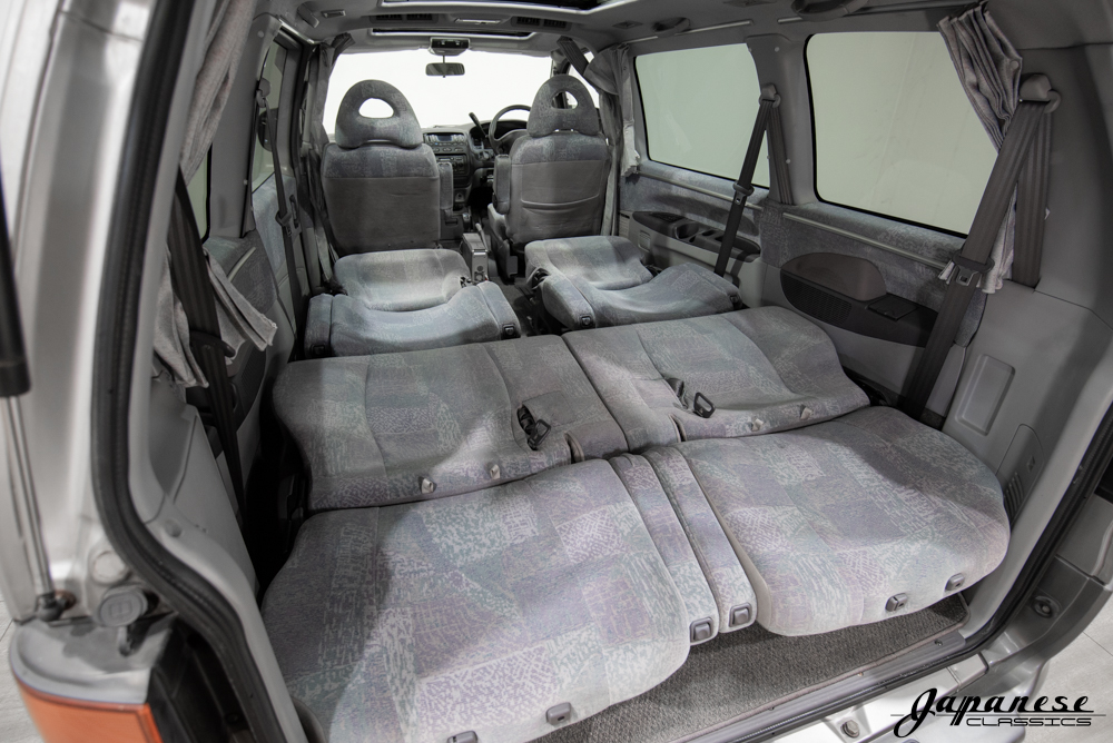 1999 Mitsubishi Delica V6 L400
