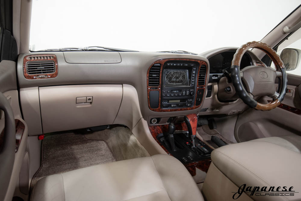 2000 Land Cruiser V8