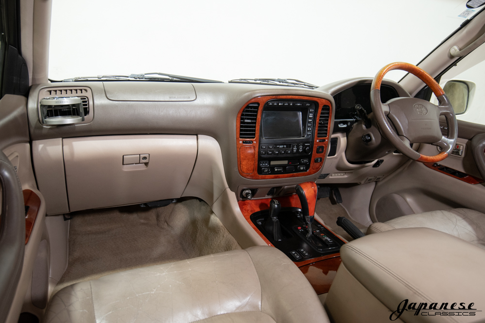 2001 Land Cruiser Cygnus