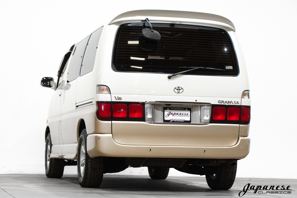 1998 Toyota Granvia 3.4 V6