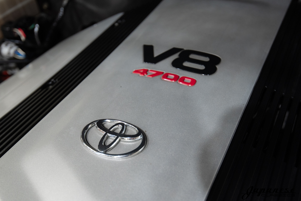 2000 Toyota LC Cygnus V8