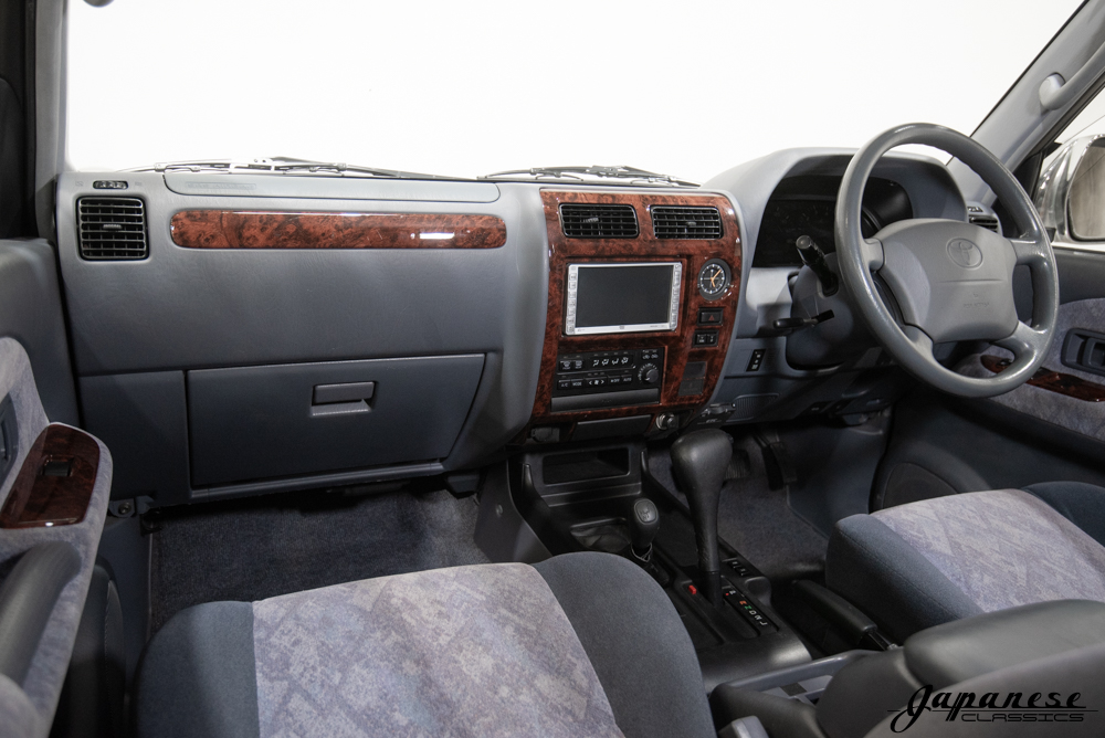 2000 TX Limited Land Cruiser
