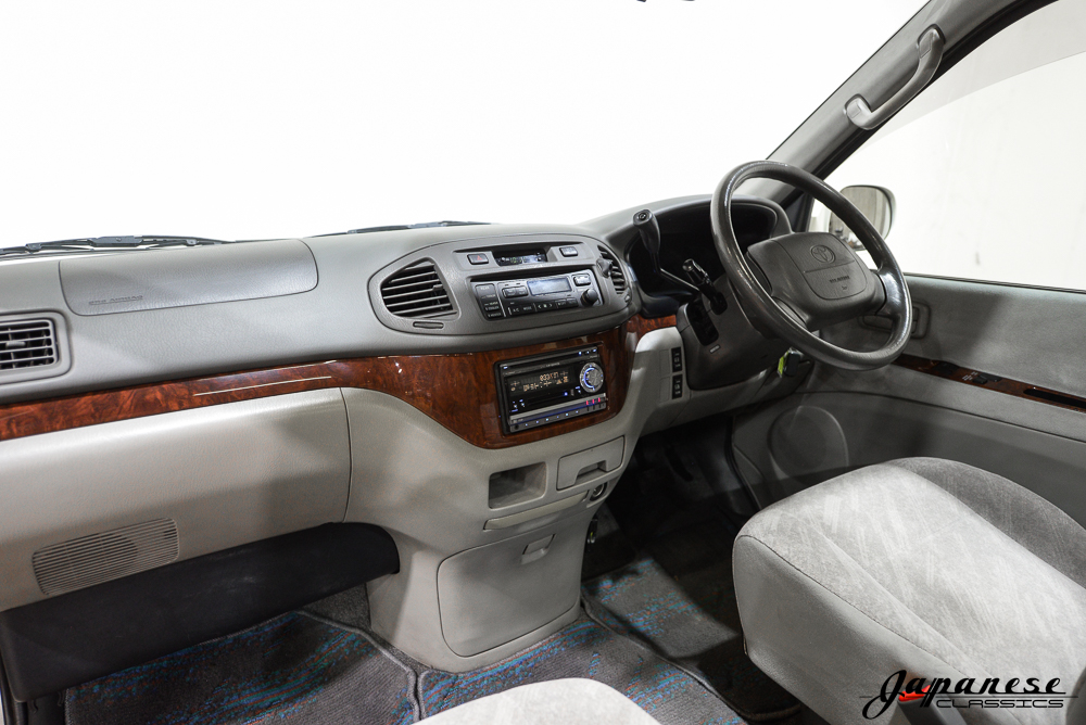 1998 Toyota HiAce Regius 3.0TD